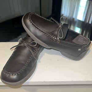 Kenneth Cole Dress Shoes. 3y. Brown.
